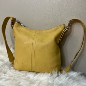 Vintage Coach #9326 Yellow Leather Shoulder Bag